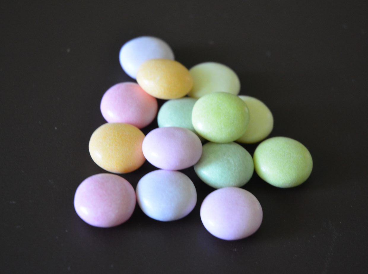 Mix-Flavoured Soft Dragées